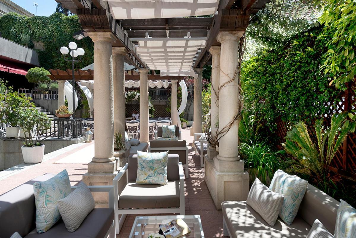 Hotel Miguel Angel Madrid Exteriör bild The Pergola